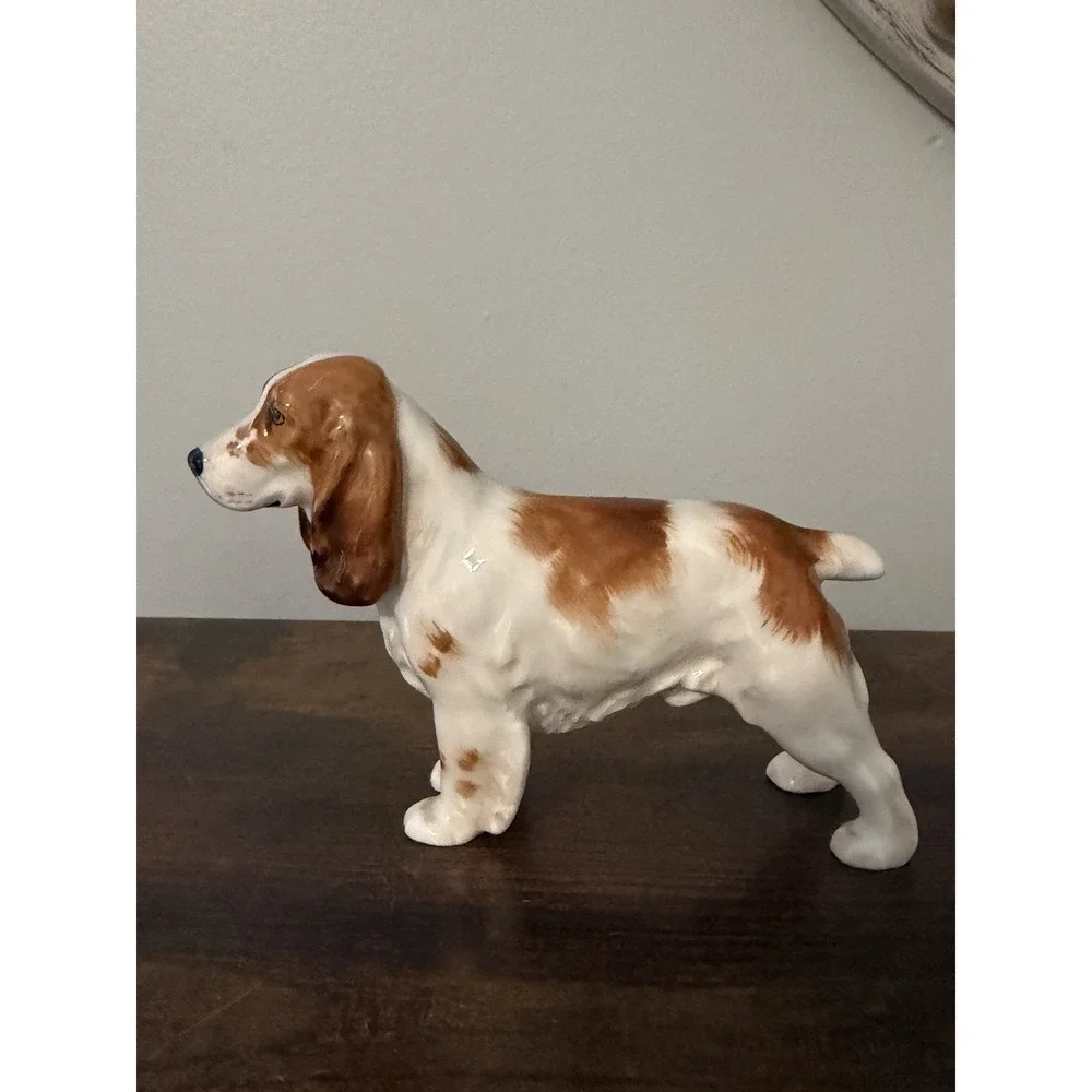 Royal Doulton HN1037‎ White Red Cocker Spaniel Bone China Dog Figurine England